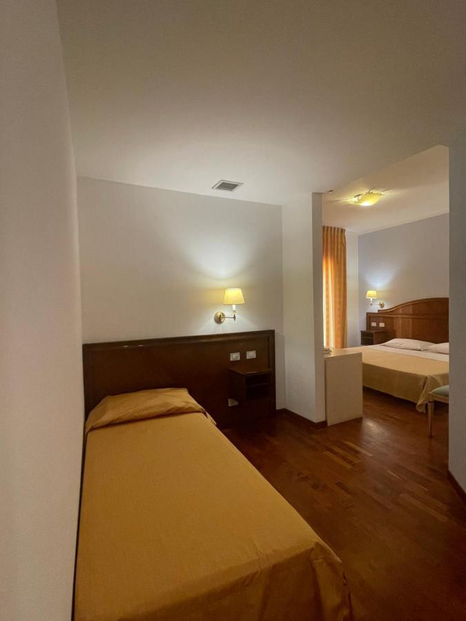 Hotel La Lampara Reggio Calabria Exterior photo